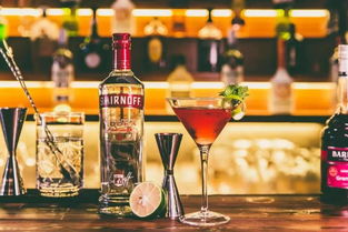 淺醉微醺，今夜之酒是青春的味道 飲料與茶葉批發的時光印記